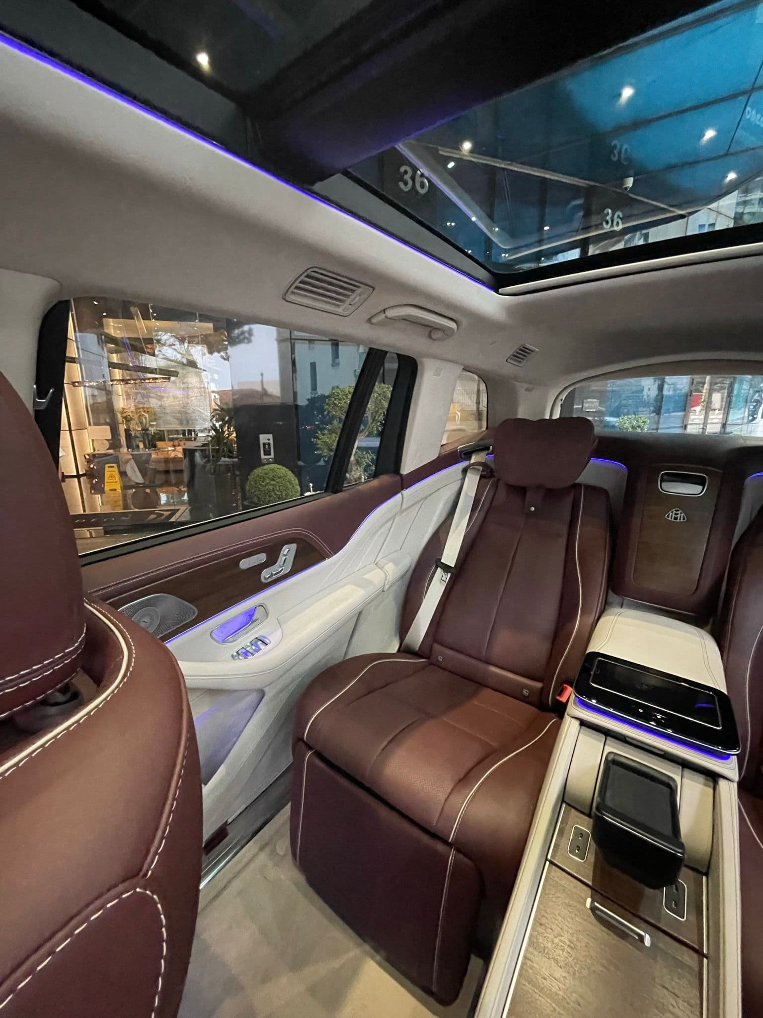 Mercedes-Maybach GLS — FFGR Jets chauffeured ground transfer